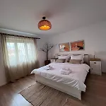 Taka Home